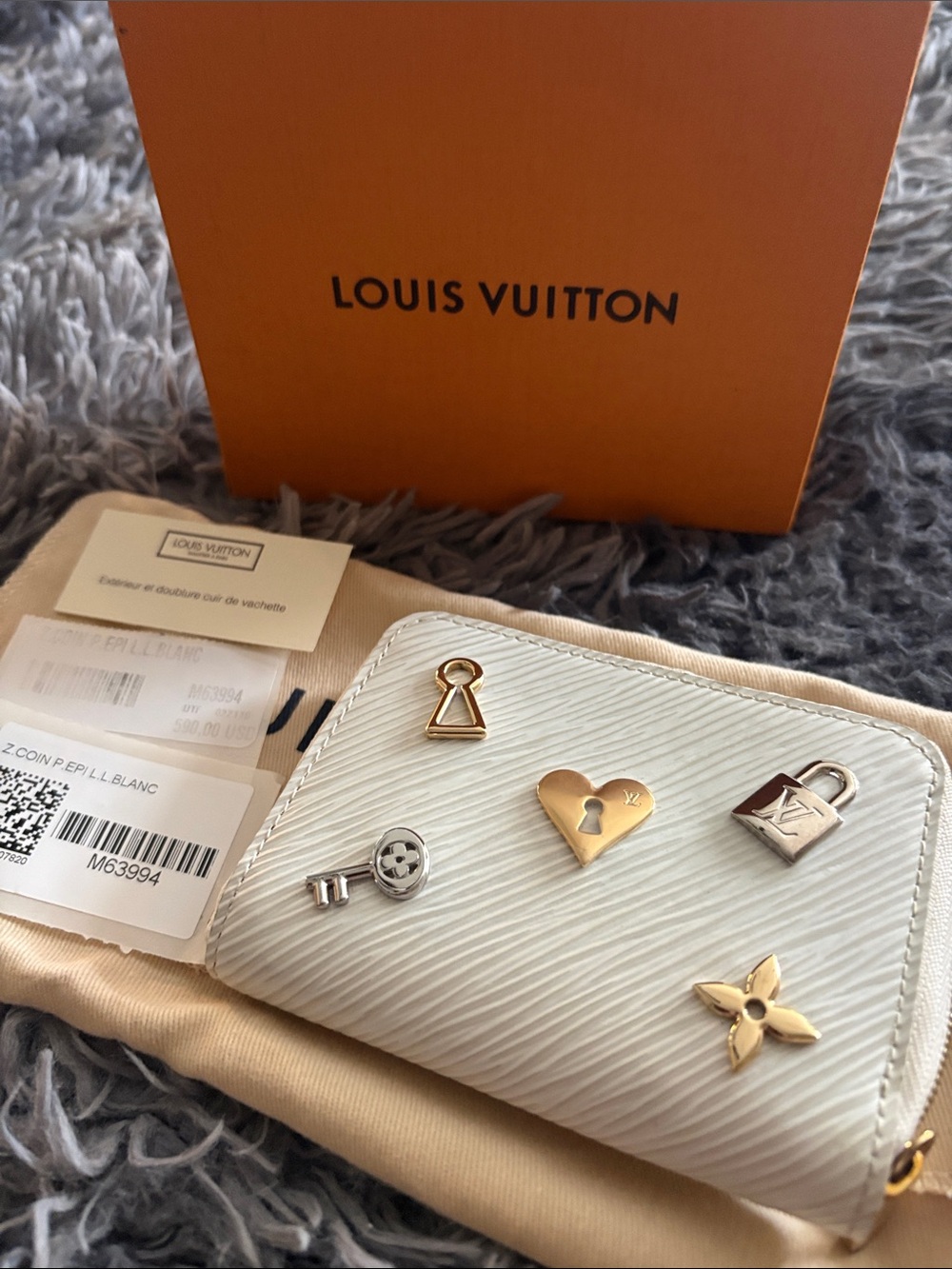 Louis Vuitton White Epi Leather Zip Card Holder with Mixed Metal Charms